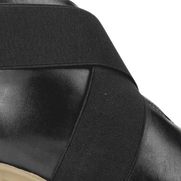 BOTÍN CUERO NEGRO PALM CRUZADO CASUAL - 4