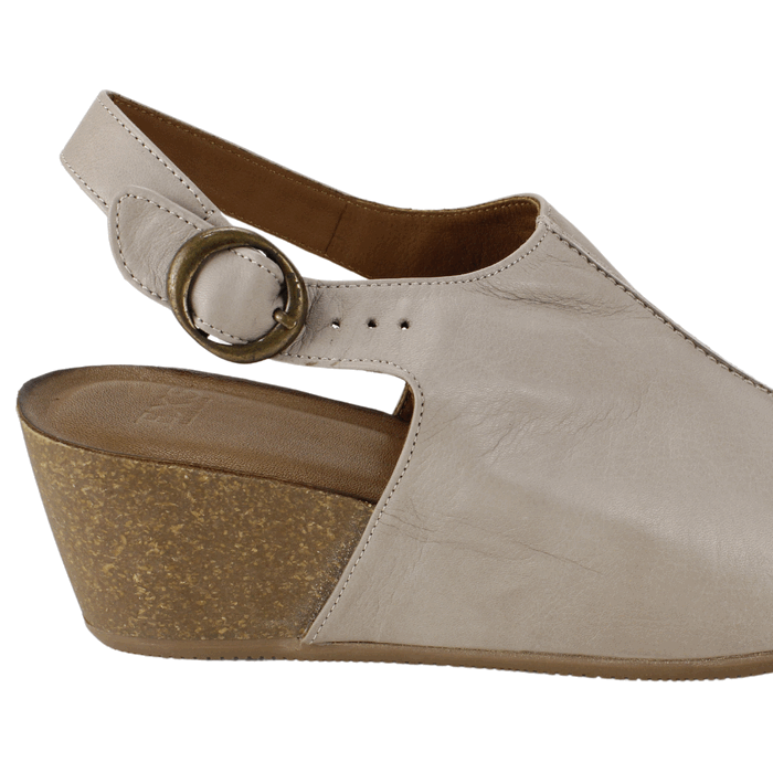SANDALIA EXS CUÑA CUERO BEIGE - 4
