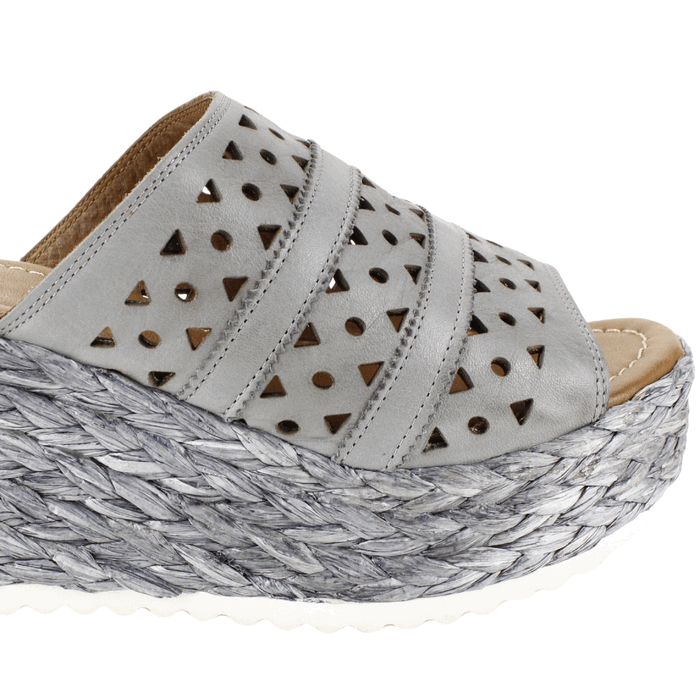 SANDALIA EXS CUERO TROQUELADA GRIS - 4