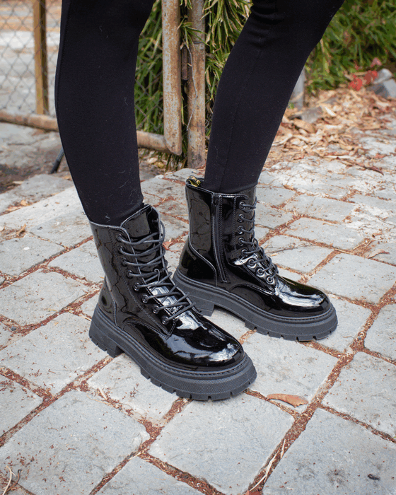 BOTIN NEW WALK MILITAR BRILLANTE NEGRO - 2