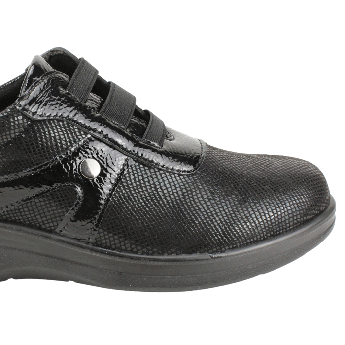 ZAPATILLA NEW WALK SLIP ON REPTIL NEGRA - 4