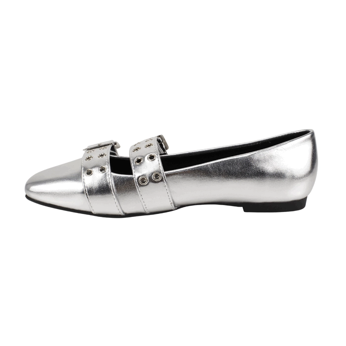 ZAPATO AGUA DE COCO BROCHES PLATEADO - 4