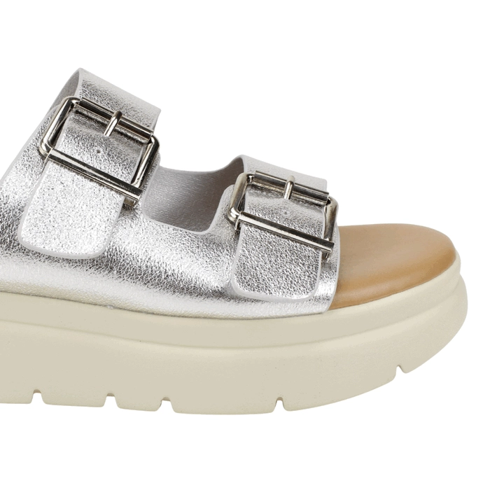 SANDALIA NEW WALK PLATAFORMA PLATEADA - 5