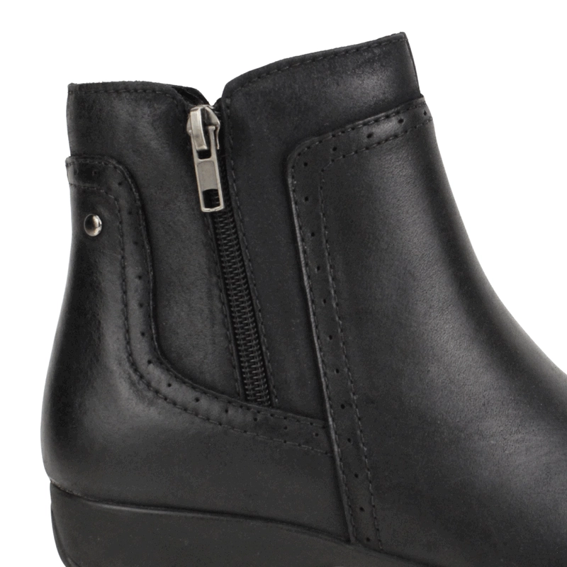 BOTIN PALM CUERO DOTS NEGRA - 5