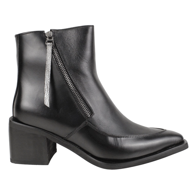 BOTIN ROMANO CUERO LISO NEGRO - 1