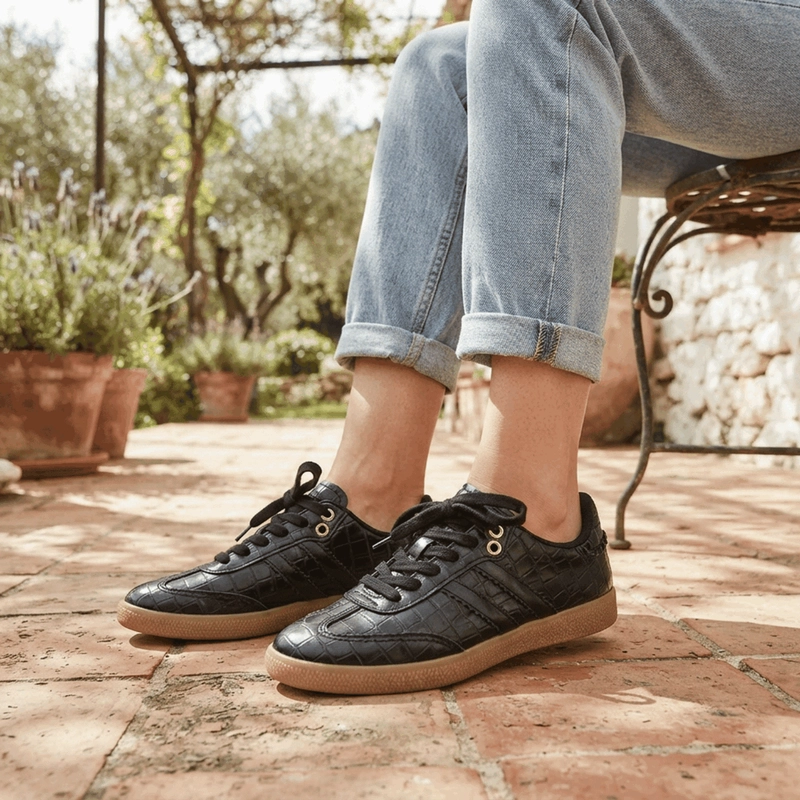 ZAPATILLA NEW WALK URBANA CROCO NEGRA - 2