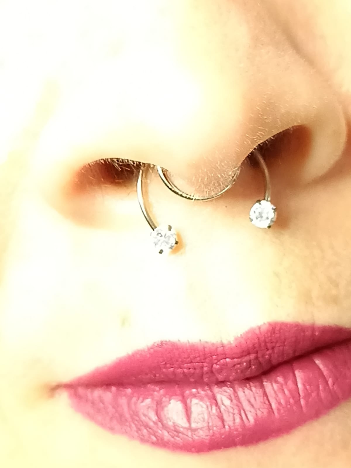 PIERCING ZIRCONIA SIN HOYOS SIN PERFORACIÓN TORNASOL SEPTUM - 2