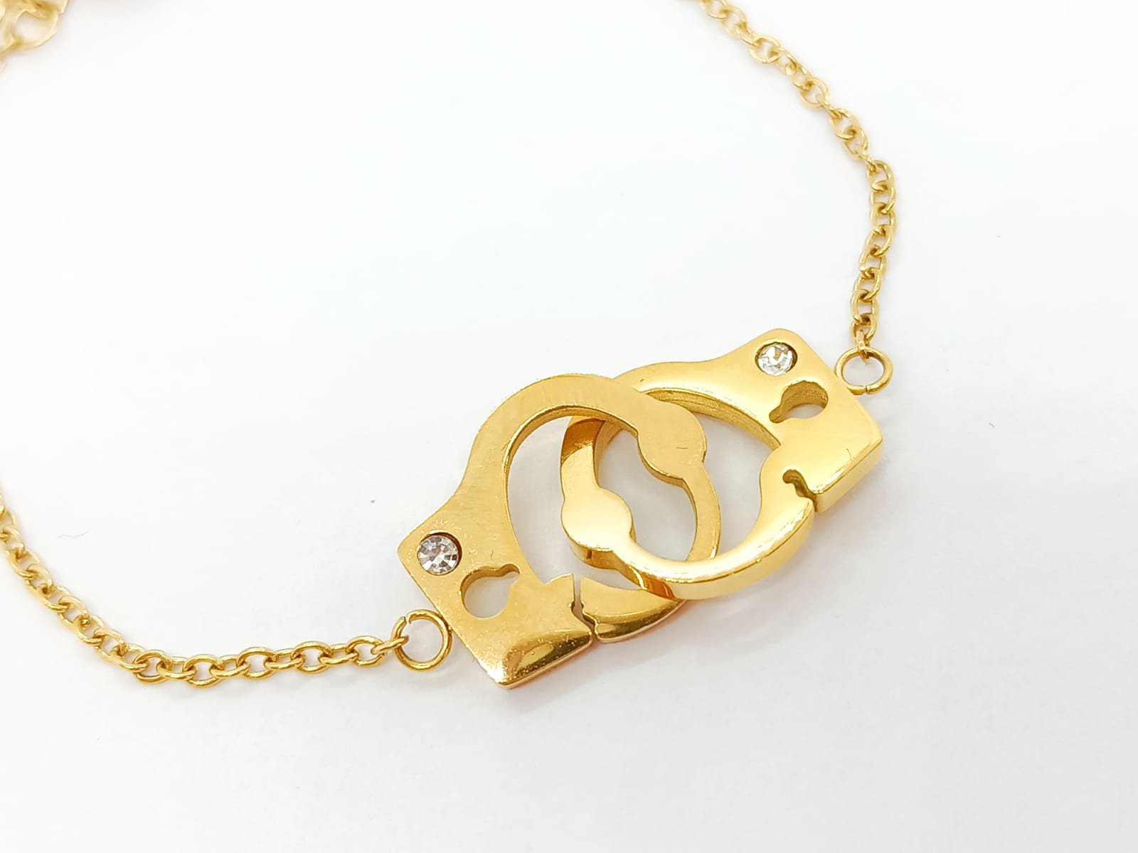 PULSERA DE ACERO CHAPADO EN ORO ESPOSAS CON ZIRCONIAS - 4