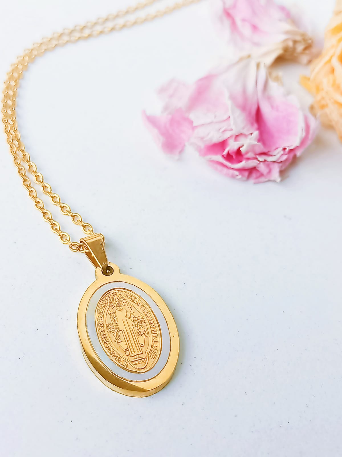 COLGANTE COLLAR MEDALLA SAN BENITO NACAR CHAPADO ORO - 4