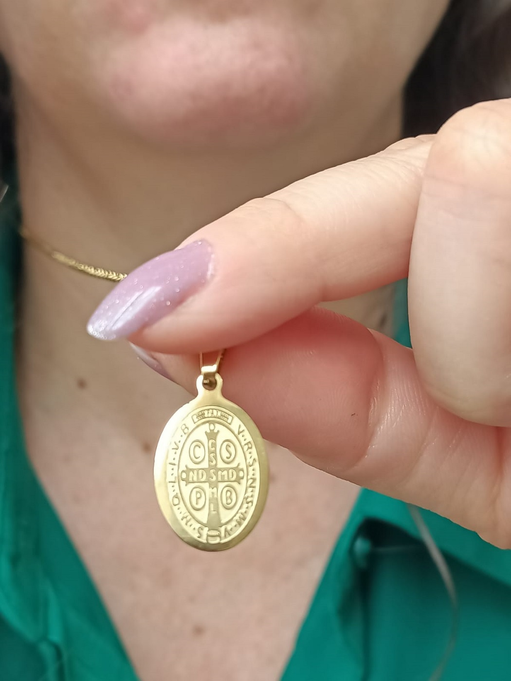 COLGANTE COLLAR MEDALLA SAN BENITO NACAR CHAPADO ORO - 5