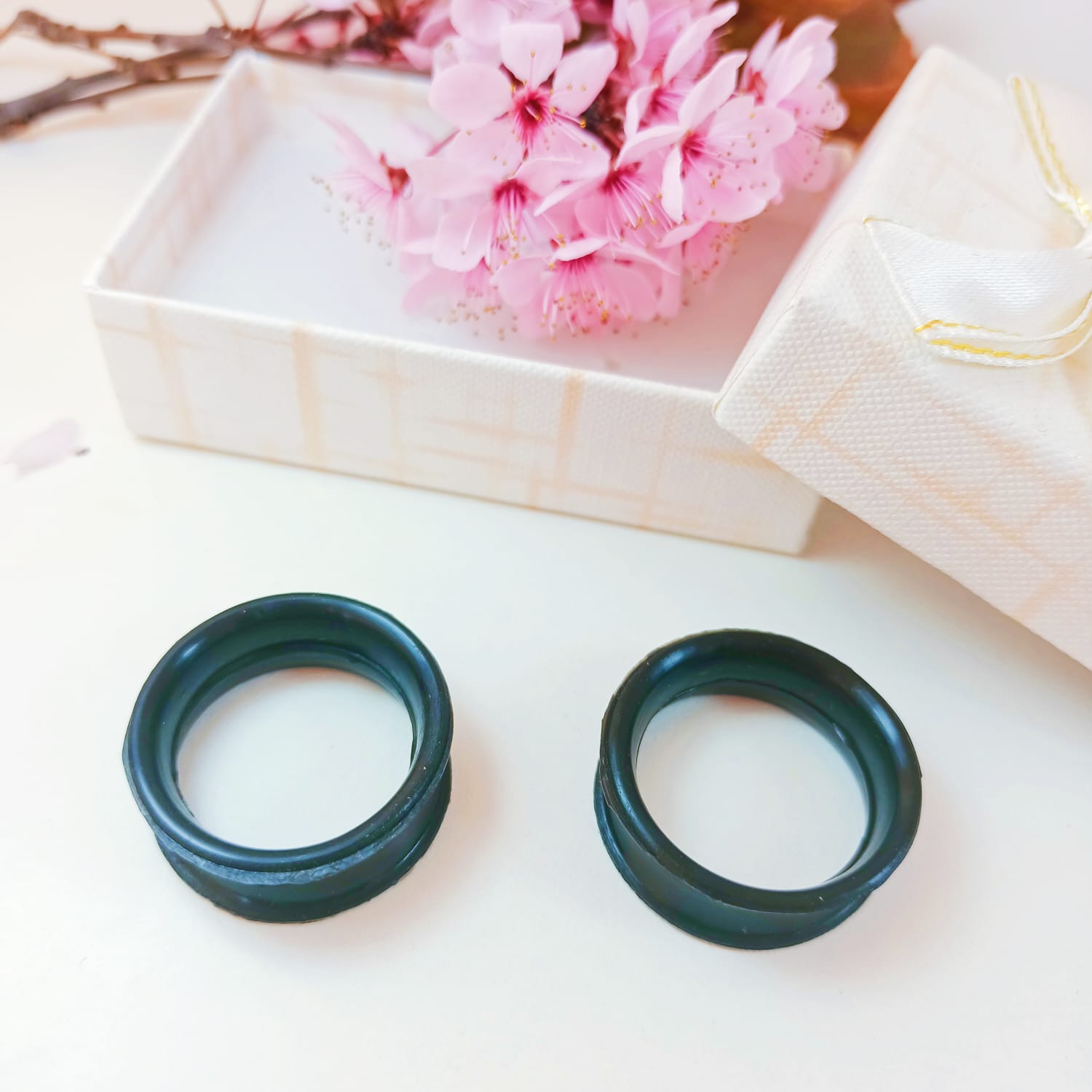 AROS EXPANSORES OREJA ACAMPANADO ESTIRADORES SILICONA 20 MM - 2