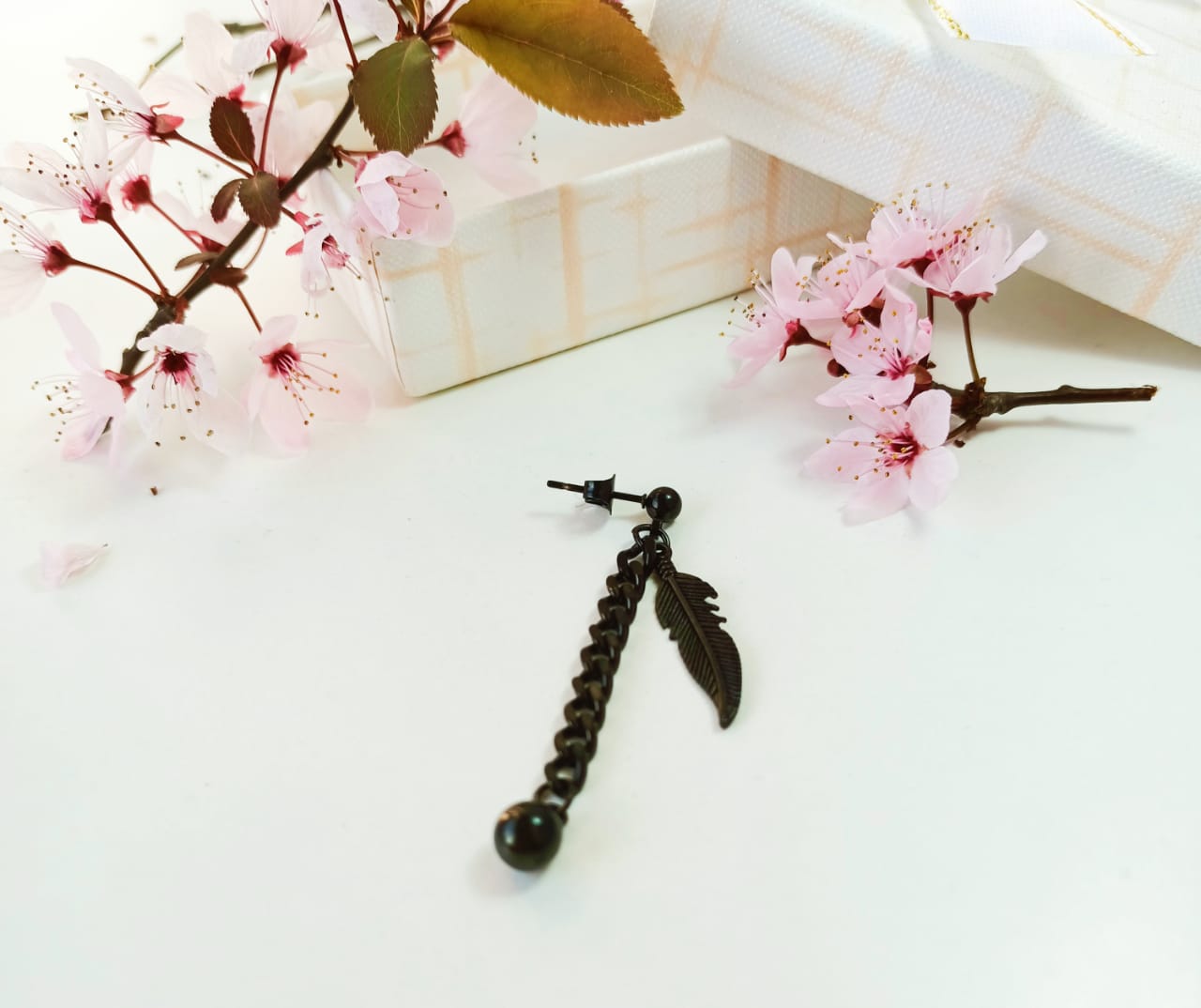 PENDIENTE LARGO KPOP PLUMA ESLABÓN MODA COSPLAY PUNK UNIDAD NEGRO - 3