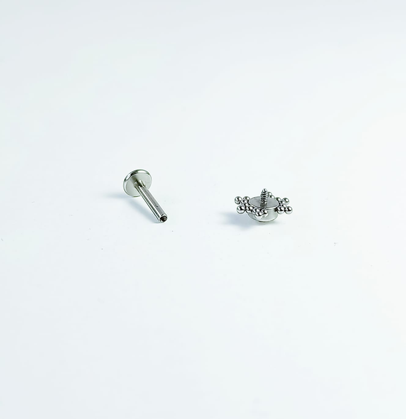 PIERCING OREJA TRAGUS CONCH LABRET MODELO SPIDER HIPOALERGÉNICO UNIDAD - 2