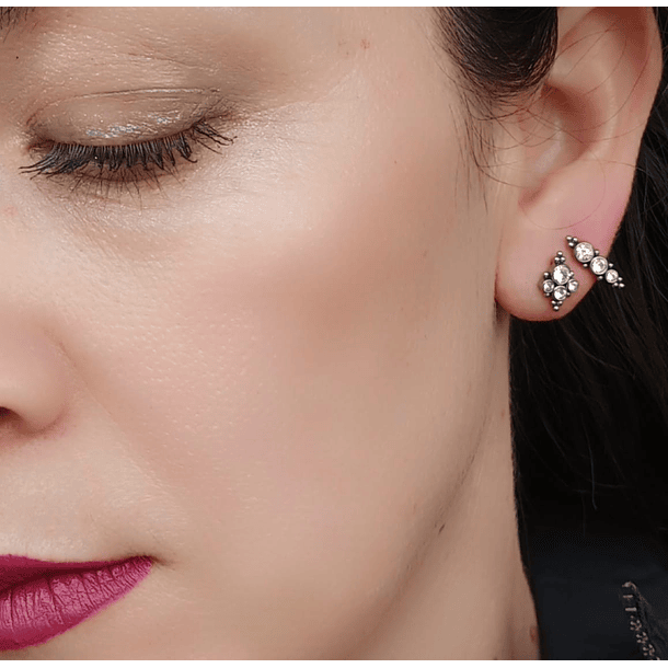 PIERCING TRAGUS CONCH LABRET MODELO CRISÁLIDA HIPOALERGÉNICO UNIDAD - 4