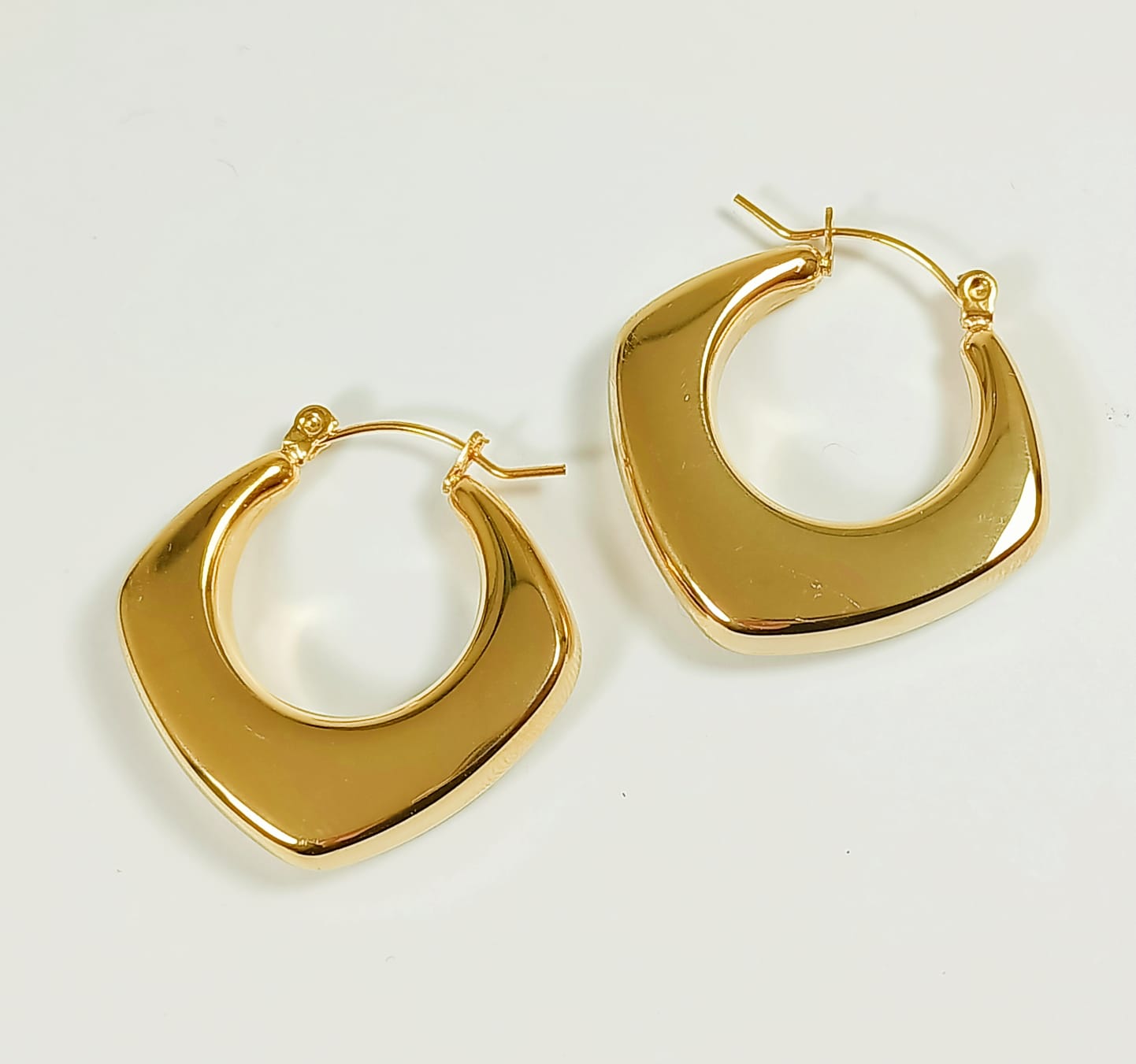AROS CHUNKY ROMBO MINIMALISTA CHAPADO EN ORO - 4