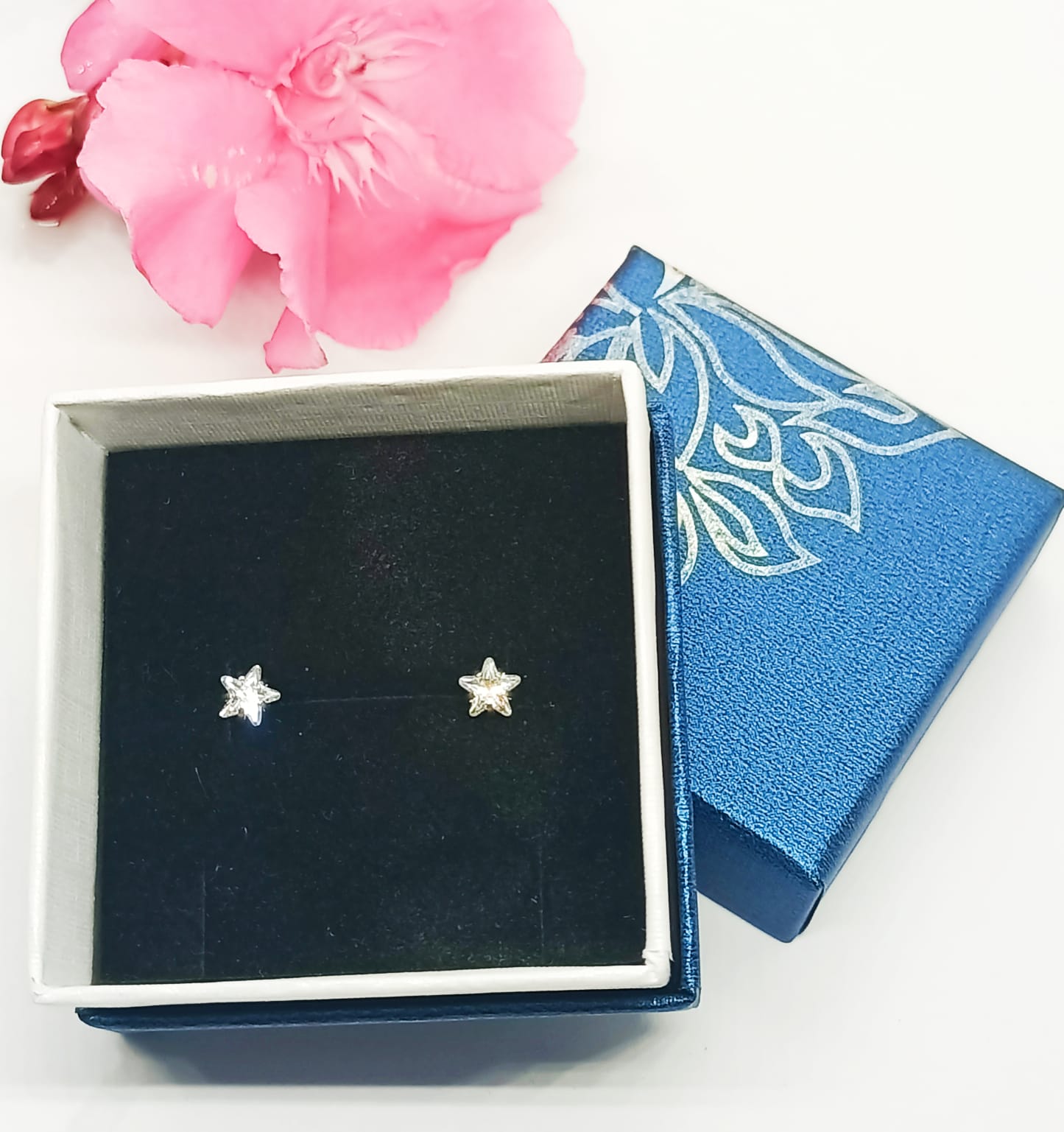 AROS SEGURIDAD PUNTOS LUZ ZIRCONIO BLANCO FIGURA ESTRELLA 5MM HIPOALERGÉNICO - 4