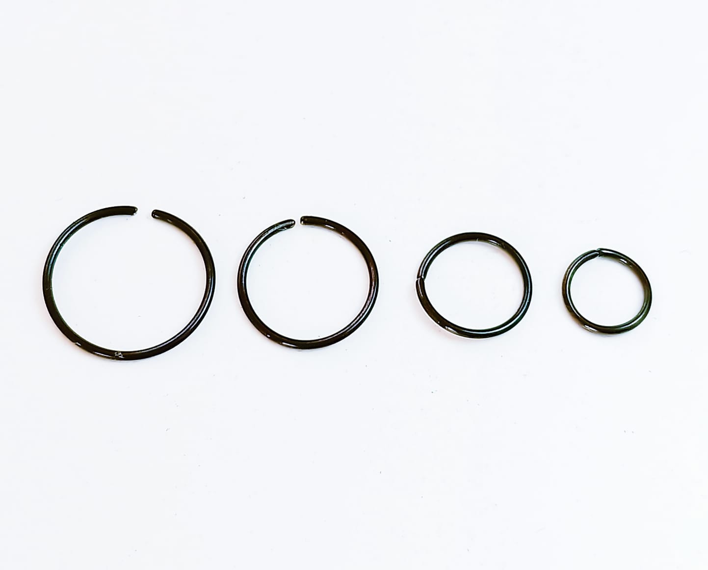 SET X 4 PIERCING EL BAÚL DE JUMA IDEAL SEPTUM NEGRO AROS NOSTRIL DAITH TRAGUS HELIX PACK PUNK ACERO - 2