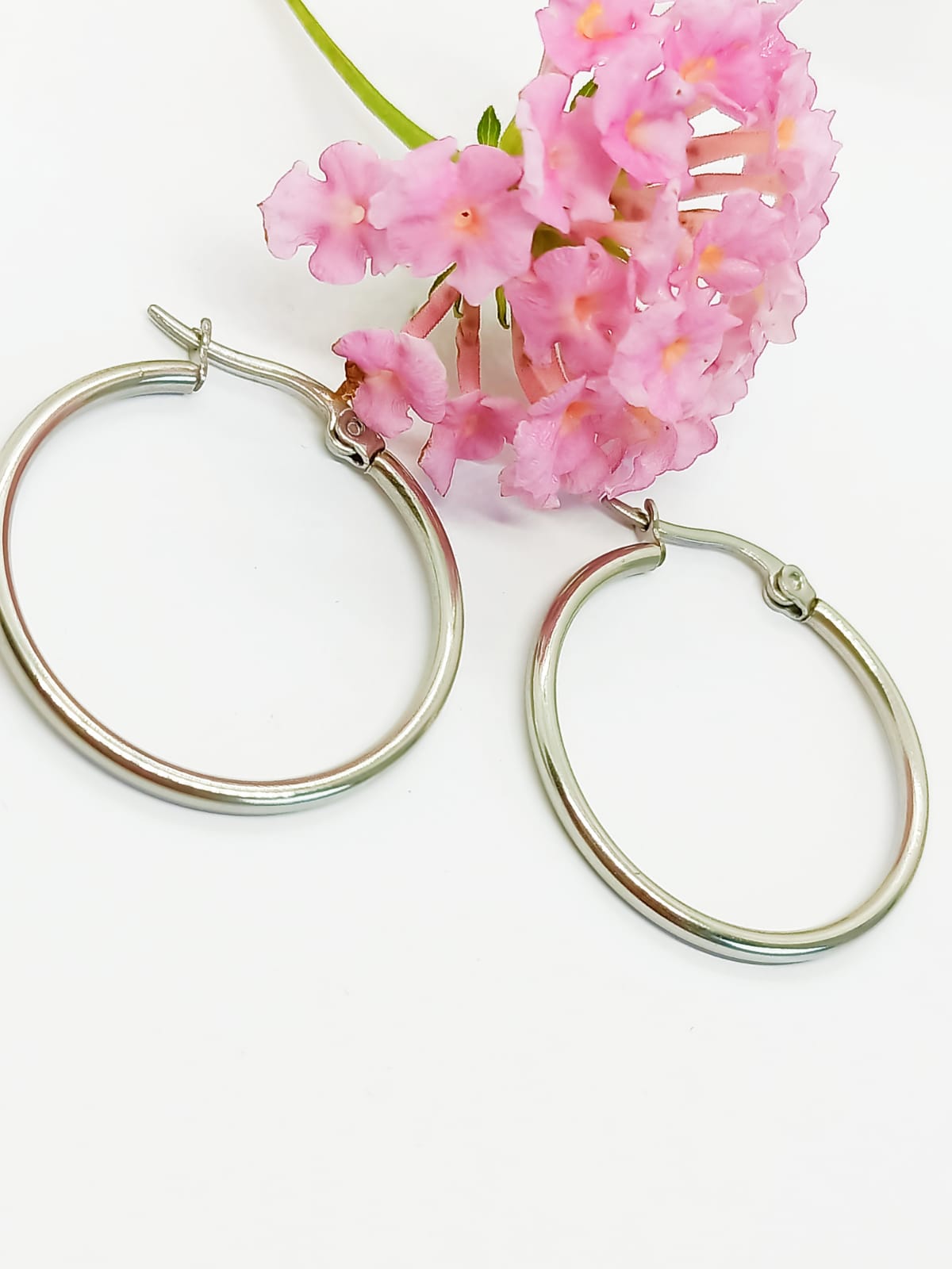 ARGOLLAS EL BAÚL DE JUMA HOOP HIPOALERGÉNICAS 25MM PLATEADAS ACERO - 4
