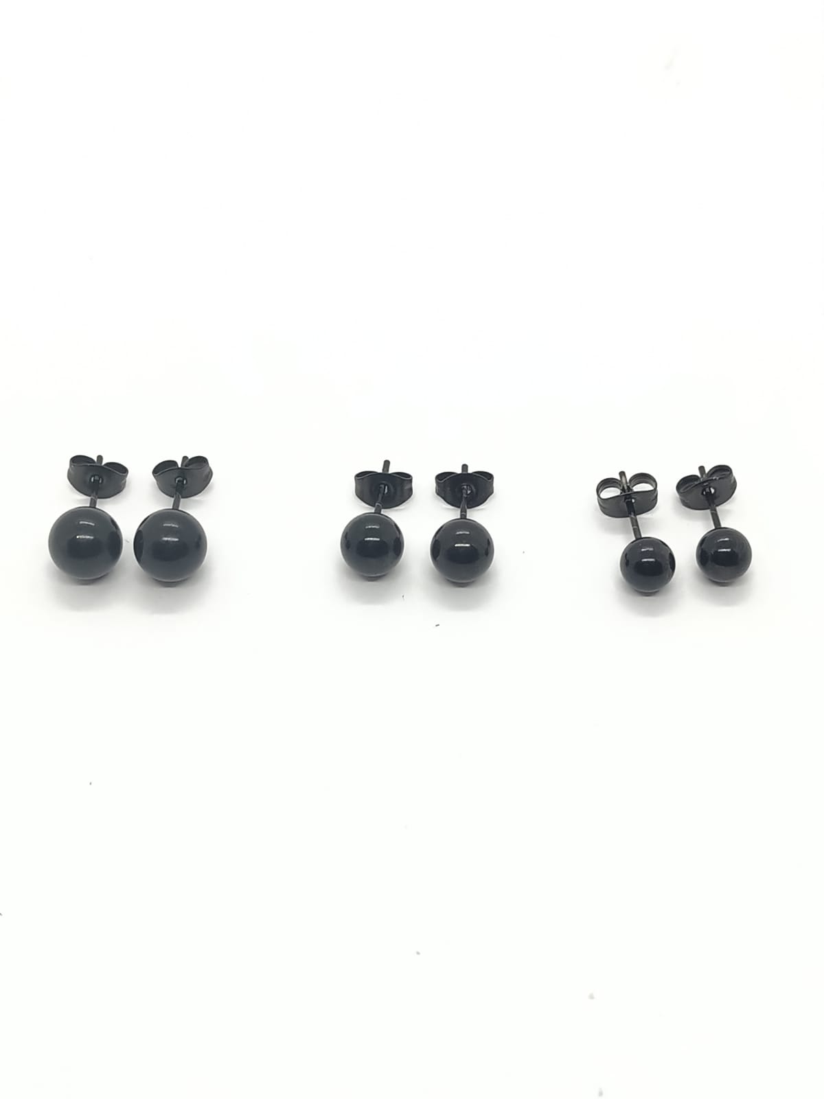 PENDIENTES EL BAÚL DE JUMA ESFERAS DE 7MM NEGRAS HIPOALERGÉNICA ACERO - 2