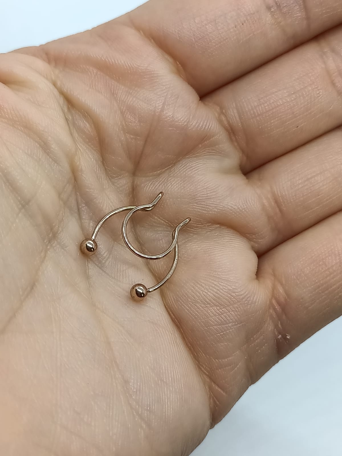 PIERCING EL BAÚL DE JUMA ACERO HIPOALERGENICO BAÑADO EN ORO ROSA 14KL SEPTUM SIN PERFORACION - 3