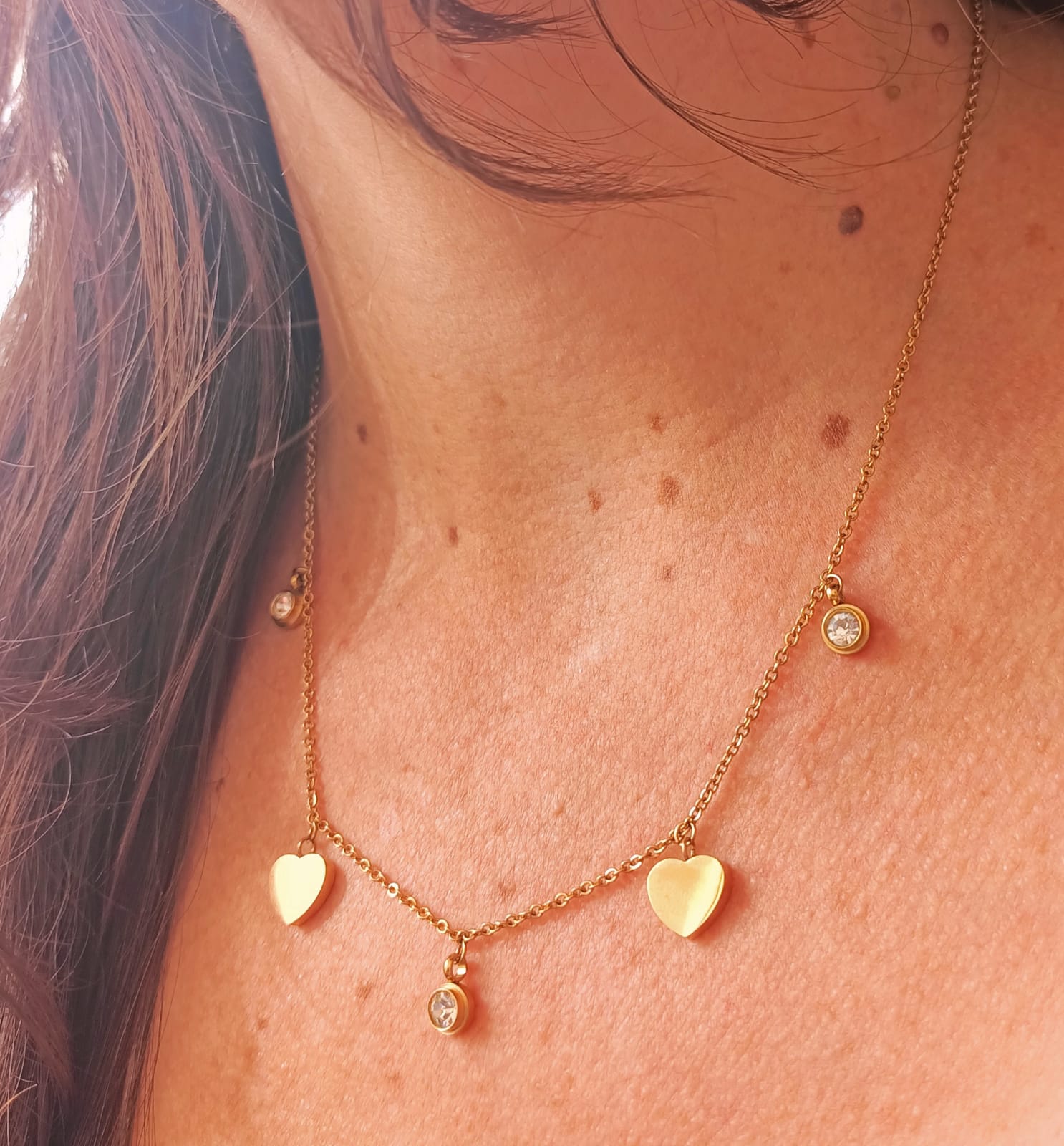 CADENA COLGANTE PUNTO DE LUZ CORAZONES CHAPADO EN ORO 18K - 5