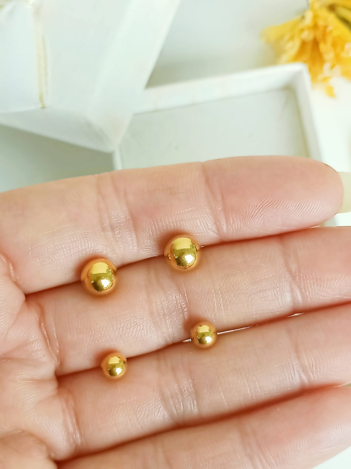 PACK DE AROS PIERCING ESFERAS 5MM + 7MM CHAPADAS EN ORO 18K - 4