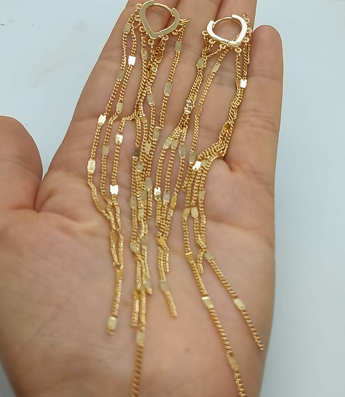 PENDIENTES TIPO CASCADA LARGOS BAÑADOS EN ORO 14KL - 5