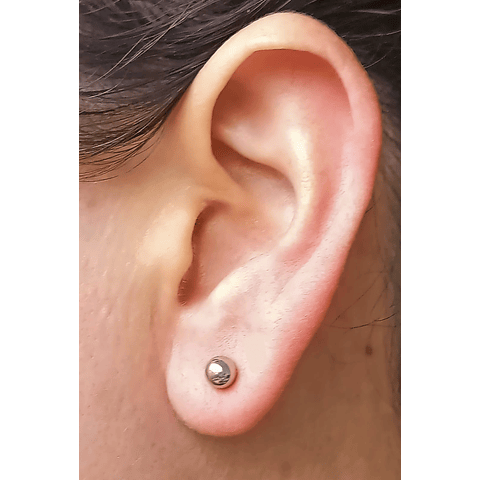 PENDIENTES ESFERAS PLATEADAS DE 5MM HIPOALERGÉNICOS - 2