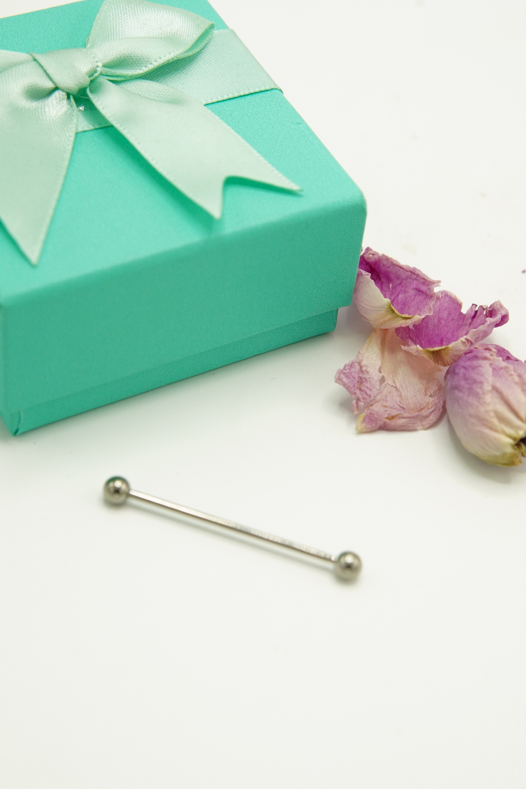 PIERCING INDUSTRIAL TITANIO ASTM F136 LABRET 14G OREJA - 3