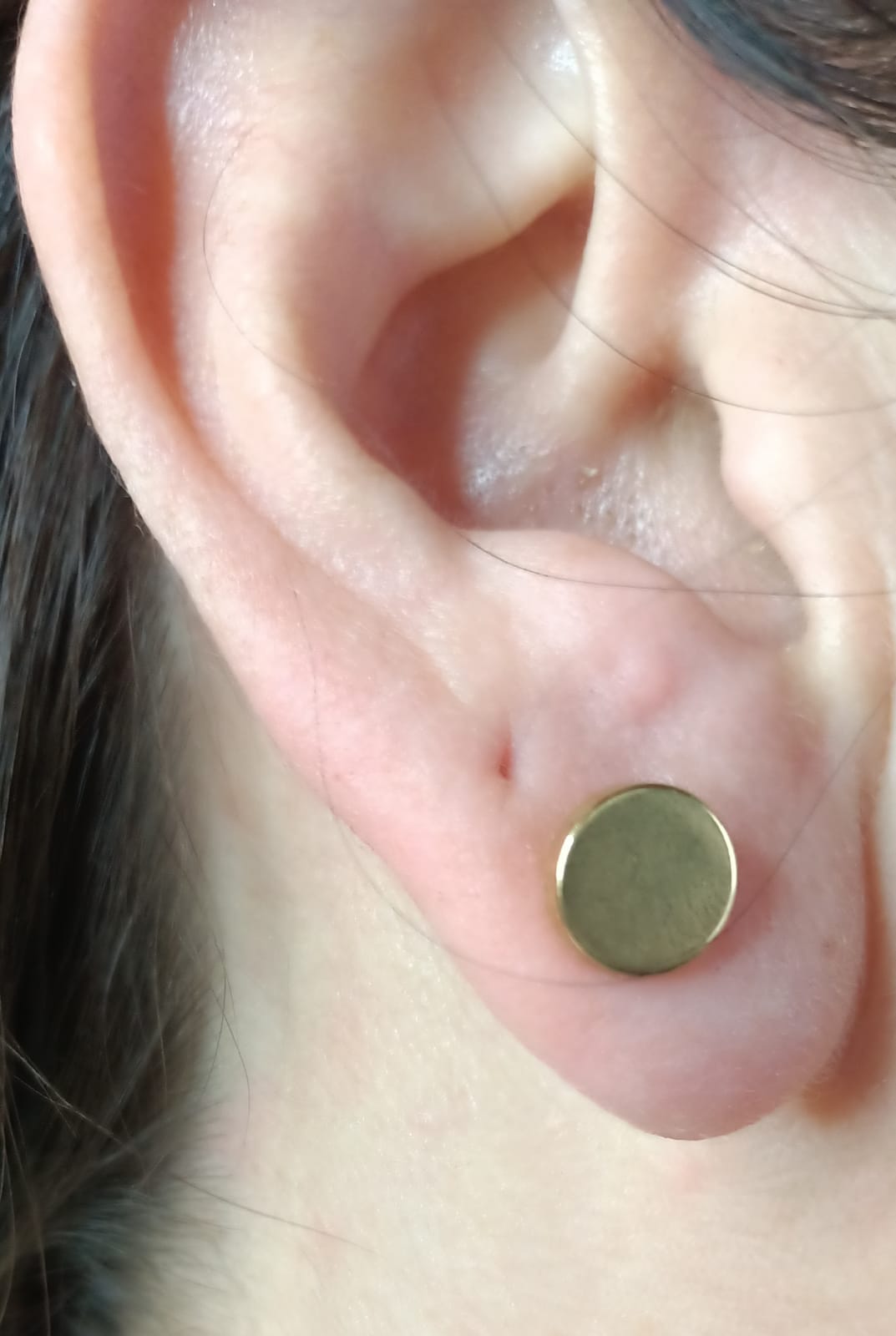 AROS EL BAÚL DE JUMA REDONDOS 8MM BARBELL MODA PUNK ROCK CHAPADOS EN ORO 18K - 2
