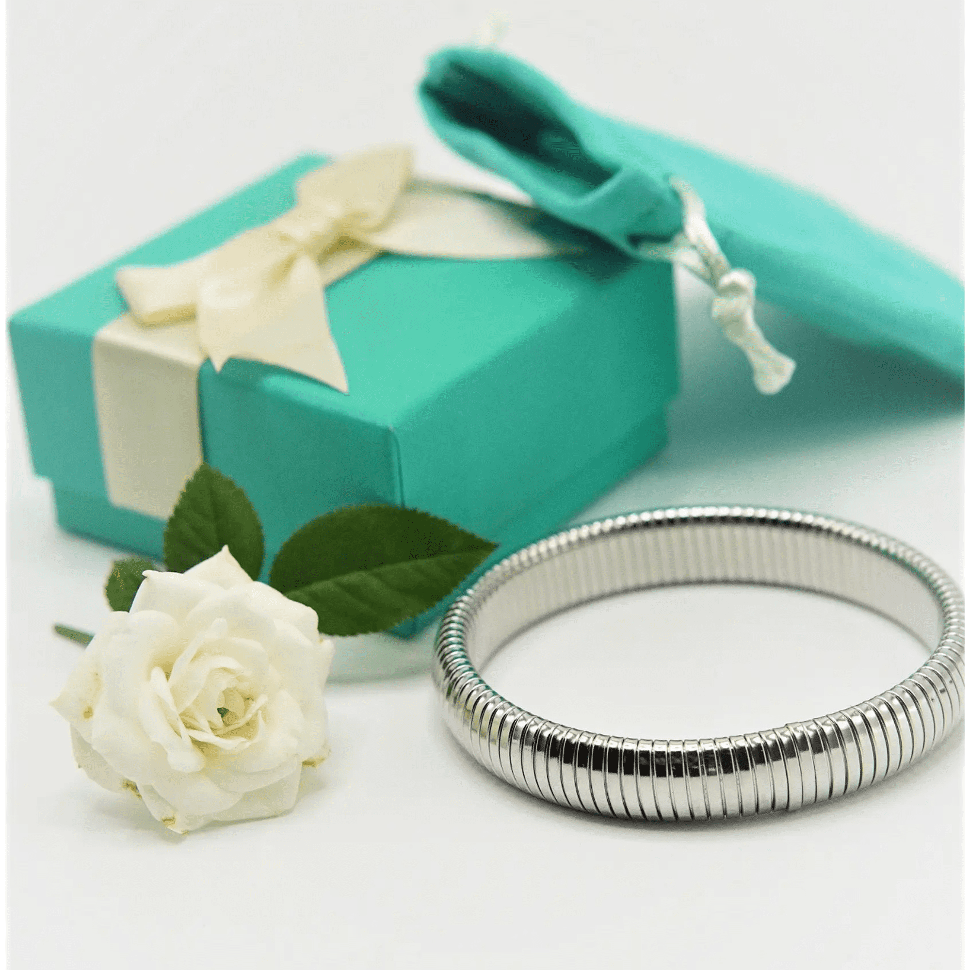 PULSERA UNISEX EL BAÚL DE JUMA ACERO PULIDO PLATEADA ELÁSTICA HIPOALERGÉNICA - 4