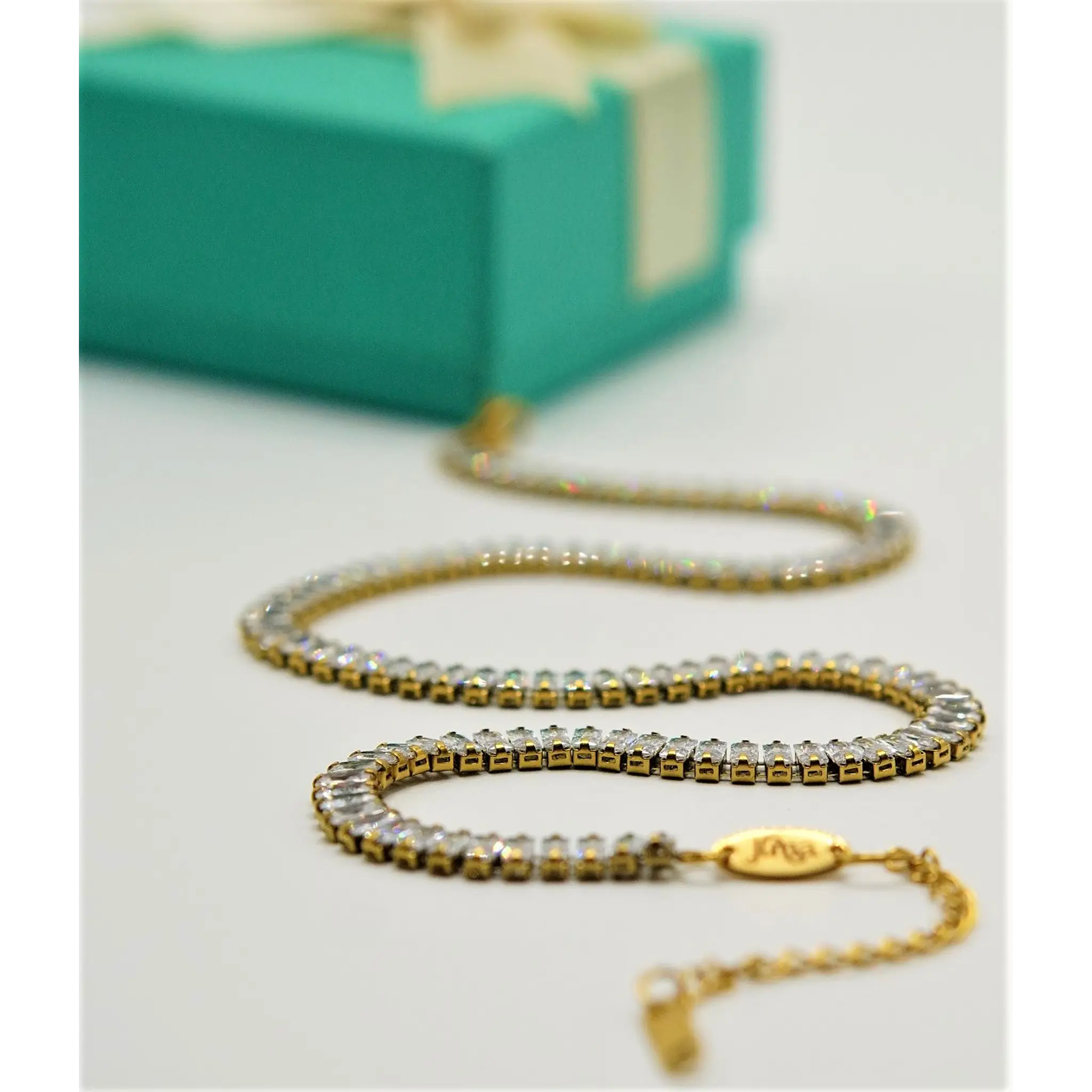 COLLAR GARGANTILLA TENNIS ZIRCONIAS CHAPADA EN ORO 18K - 2