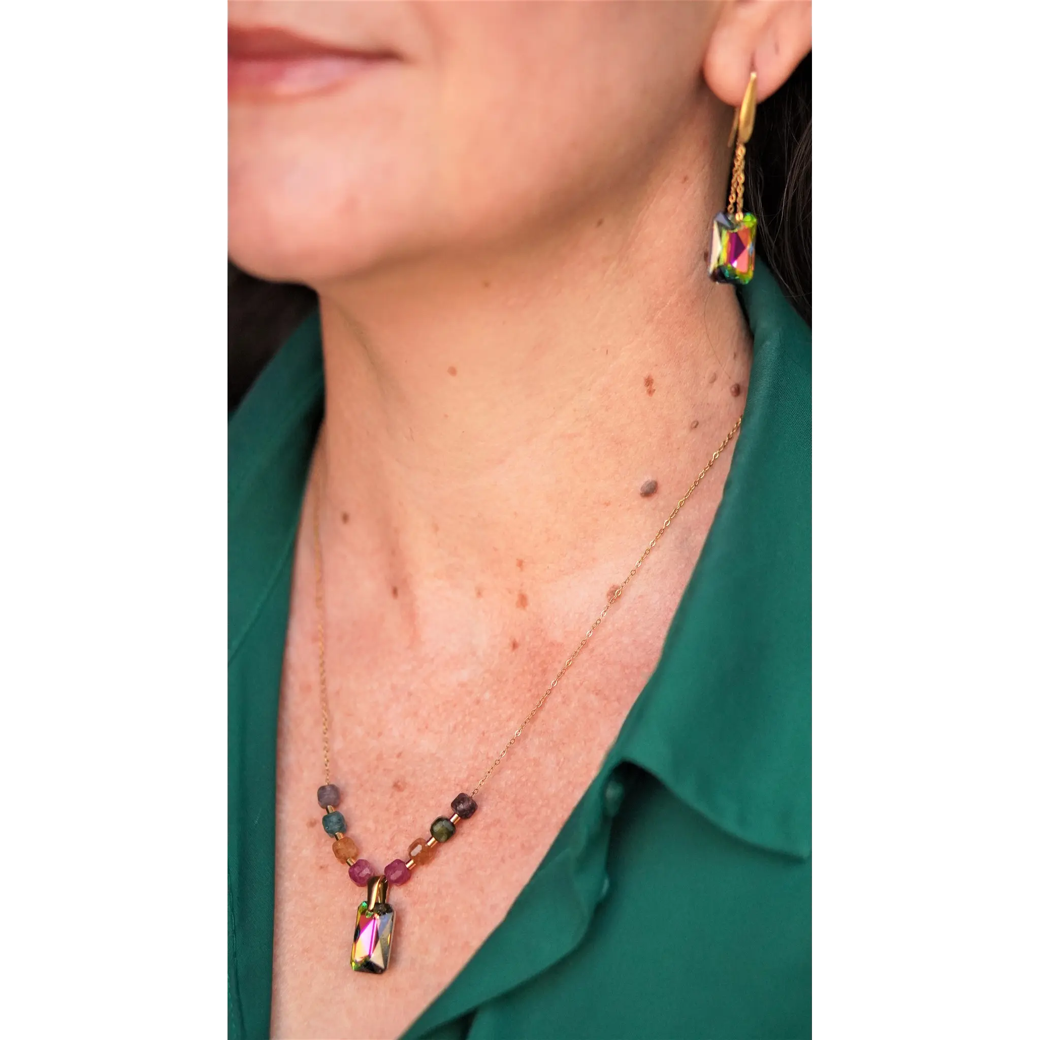 CONJUNTO MIA COLLAR Y AROS CRISTALES AUSTRIACOS CHAPADO EN ORO 18K - 4