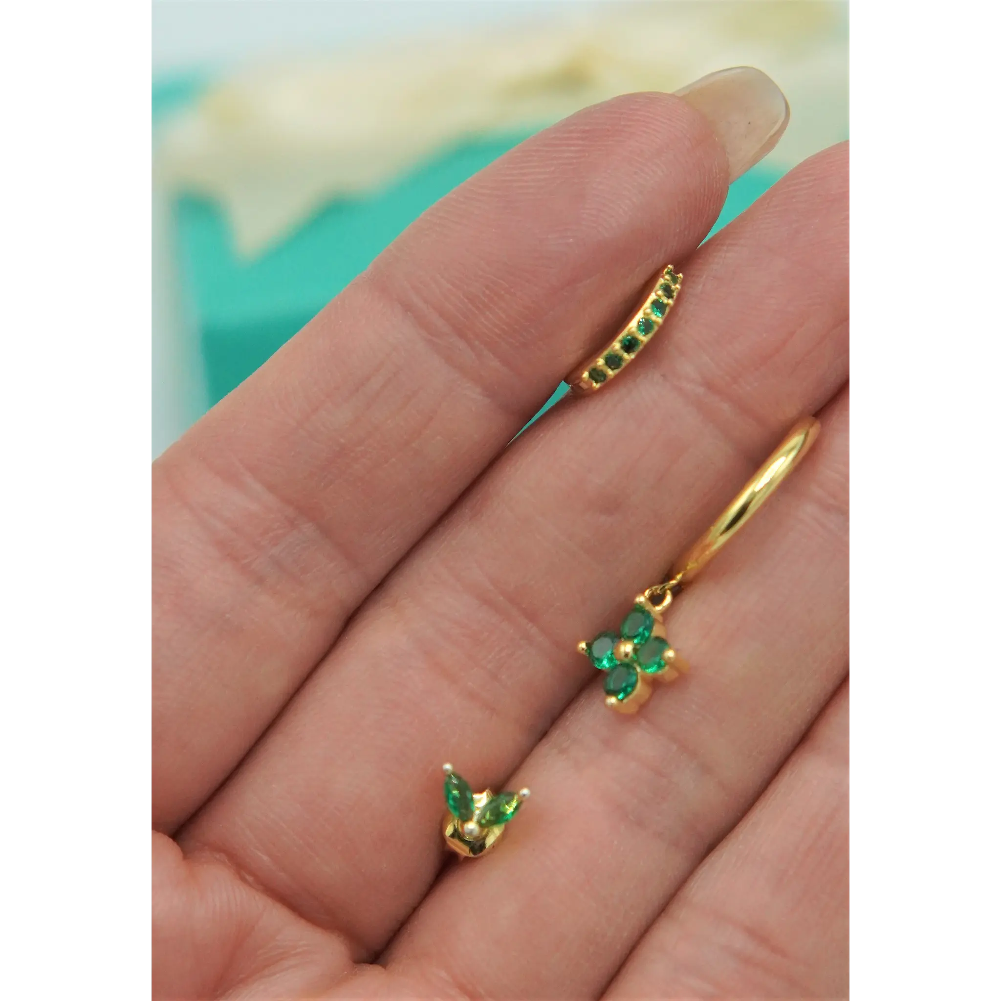 PACK DE AROS ANTONIA ZIRCONIA VERDE CHAPADOS EN ORO 18K - 5