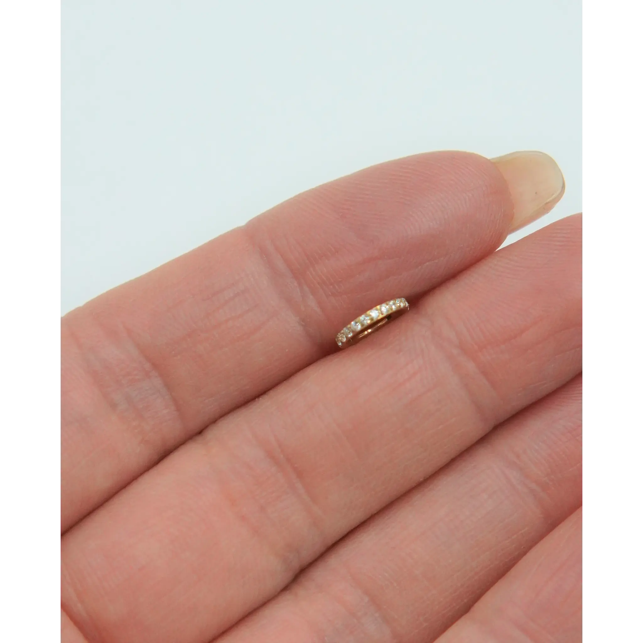 ARGOLLAS HUGGIES 6MM 16G TITANIO F136 ZIRCONIA CHAPADA ORO 18K - 7