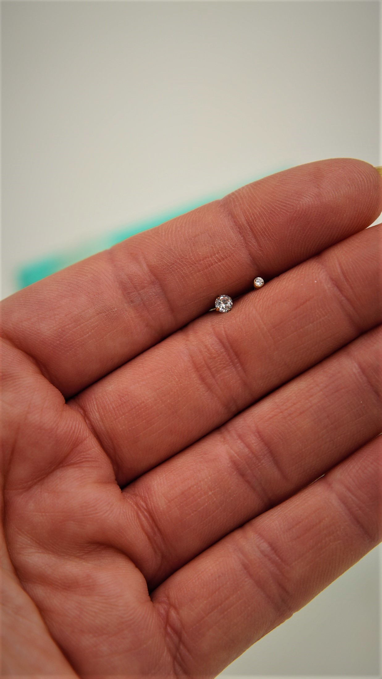 PACK DE 2 PIERCING TIPO S NOSTRIL TITANIO ASTM F136 CHAPADO EN ORO 18K - 2
