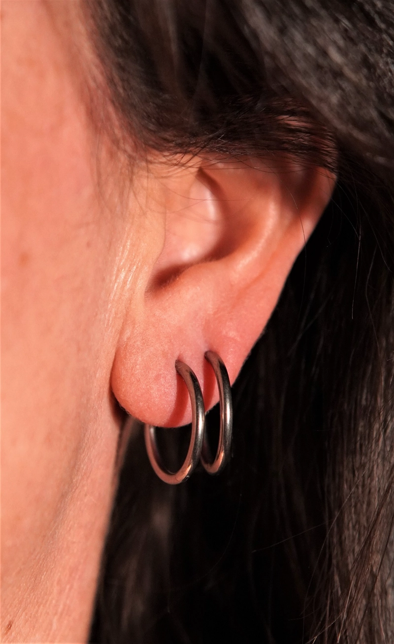 ARGOLLAS FINAS LISAS AURA 16MM TITANIO ASTM F136 - 2