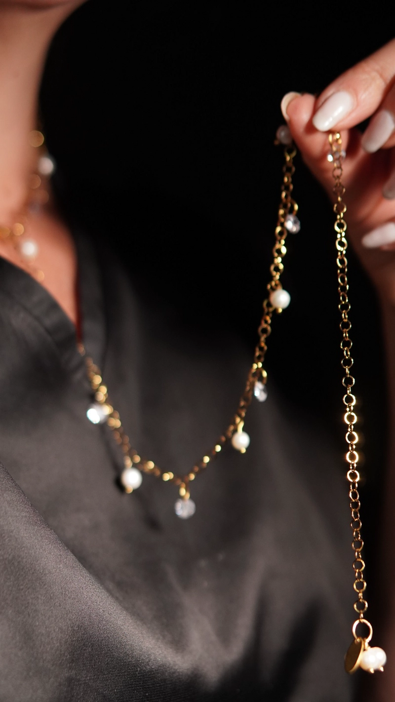 COLLAR LARGO 80CM AJUSTABLE TALASA ZIRCONIAS Y PERLAS CHAPADO EN ORO RIVIERE - 4