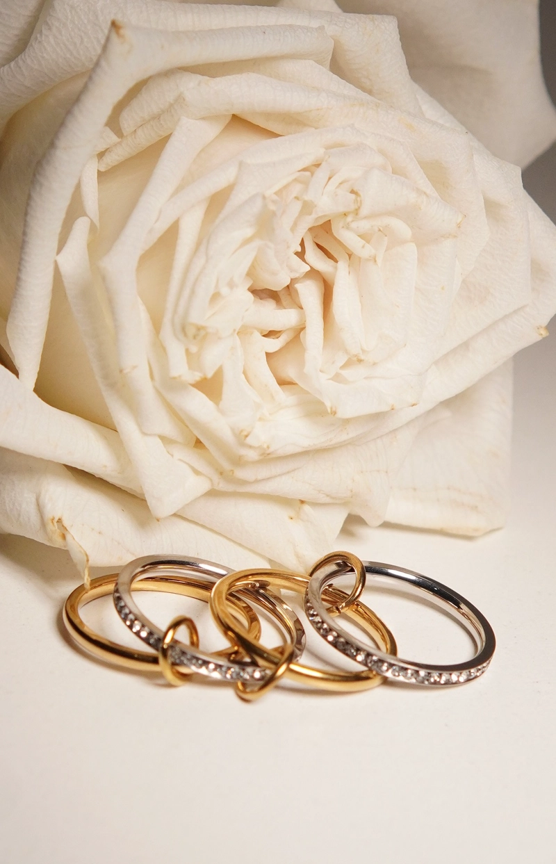 SET 4 ANILLOS APILABLES ANALEE CHAPADO EN ORO 18K - 3