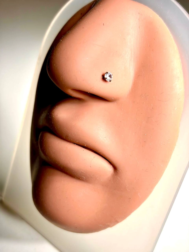 PIERCING NOSTRIL 20G TIPO L 3MM TITANIO ASTM F136 CESTA - 3