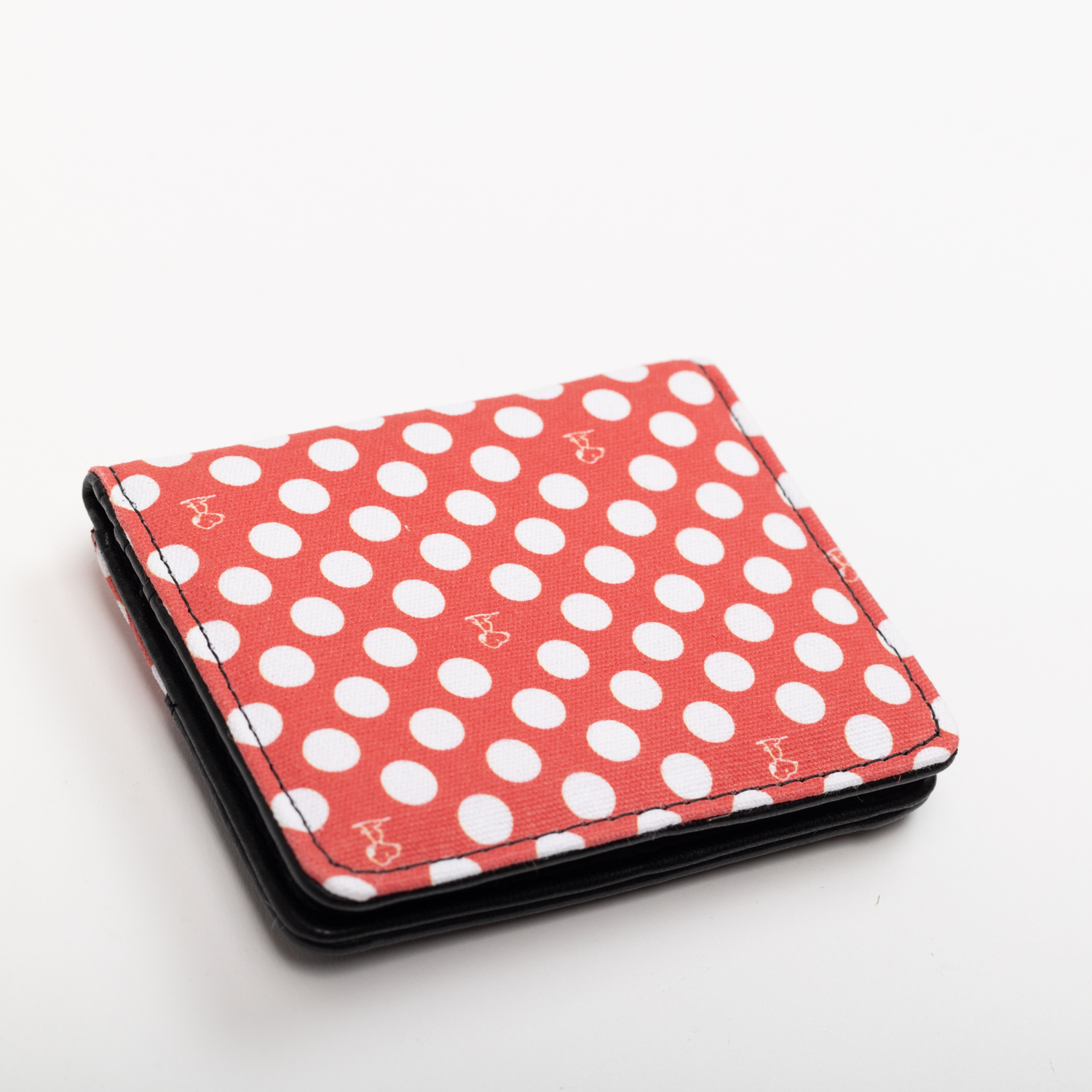 BILLETERA MUJER DOTS ROJO SNOOPY - 4