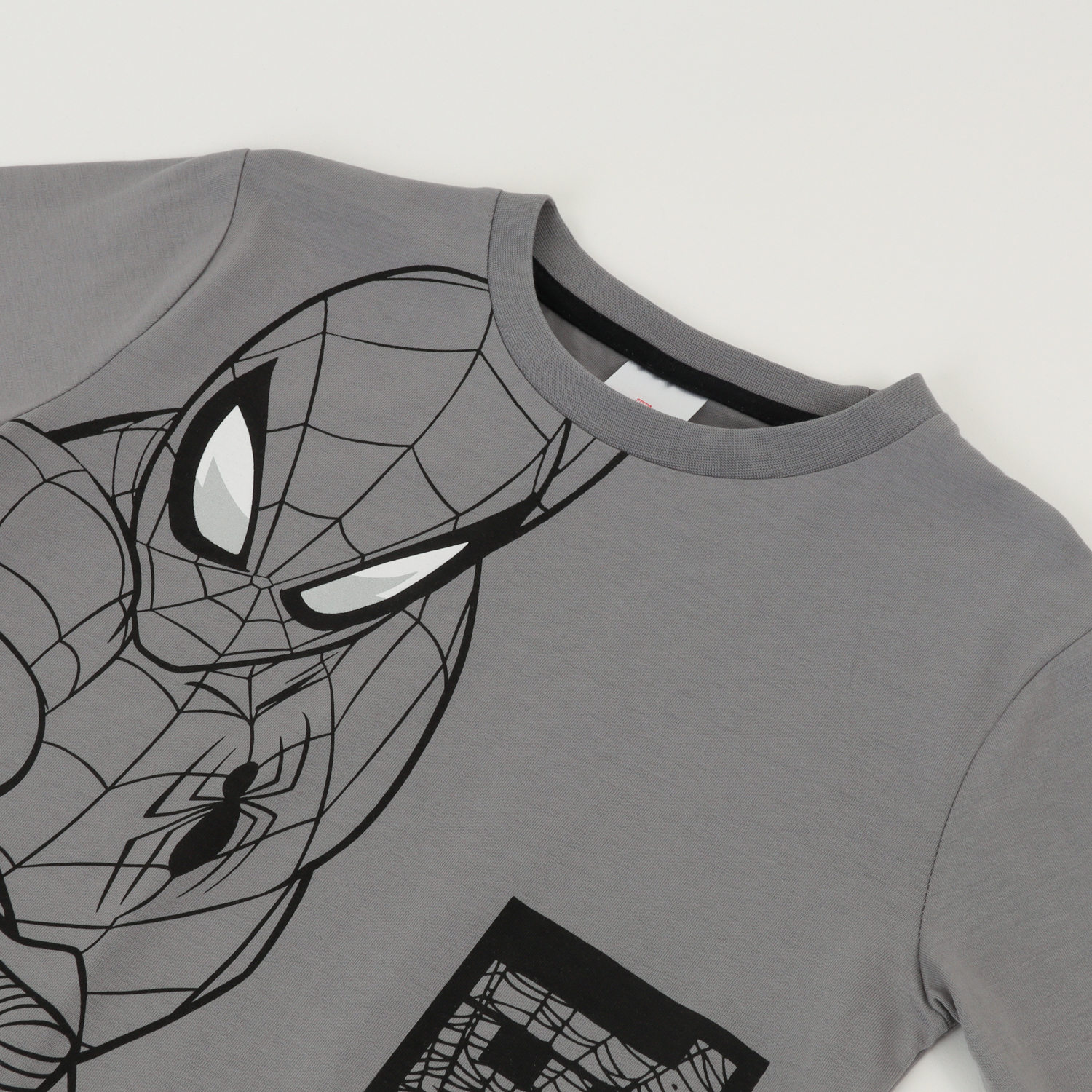 POLERA MANGA LARGA NIÑO MARVEL GRIS SPIDERMAN RED WEB - 2