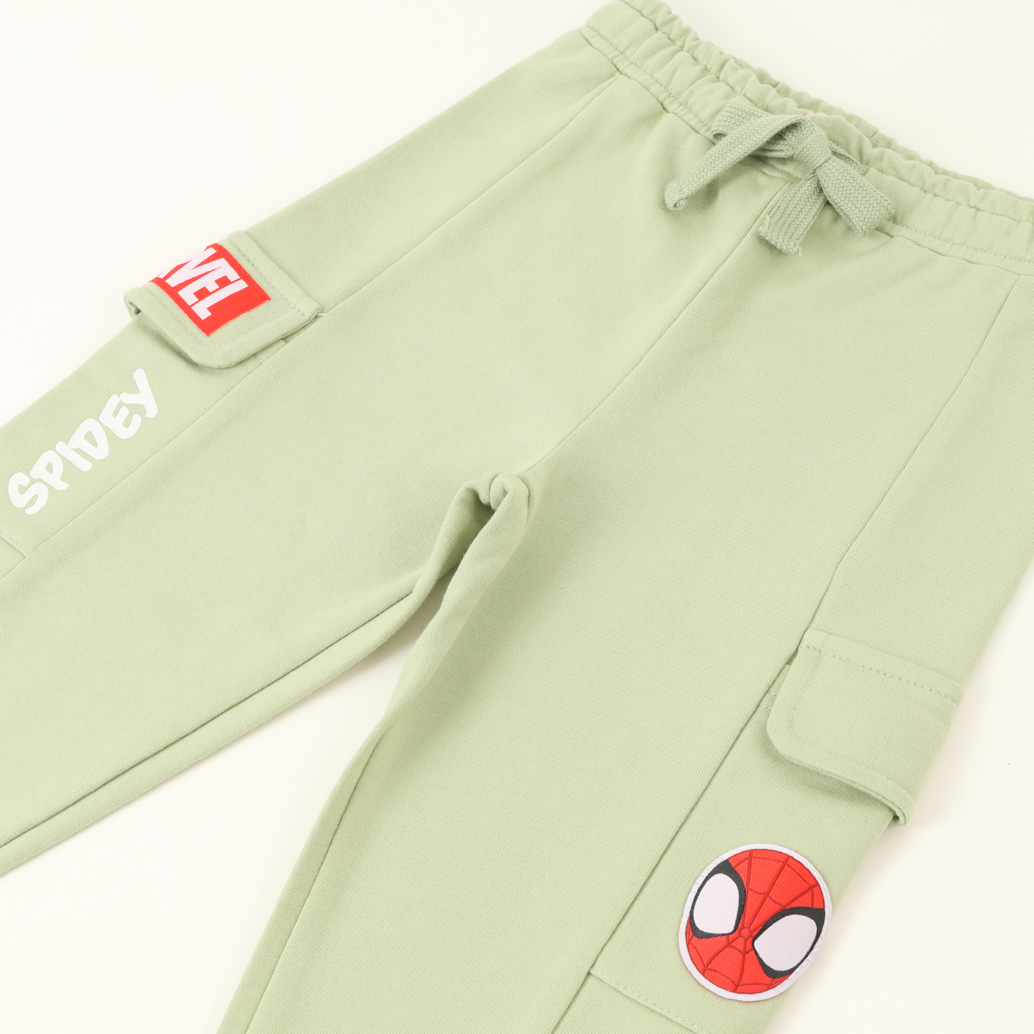 PANTALON CARGO DE BUZO NIÑO SPIDEY BOLSILLOS VERDE MARVEL - 2