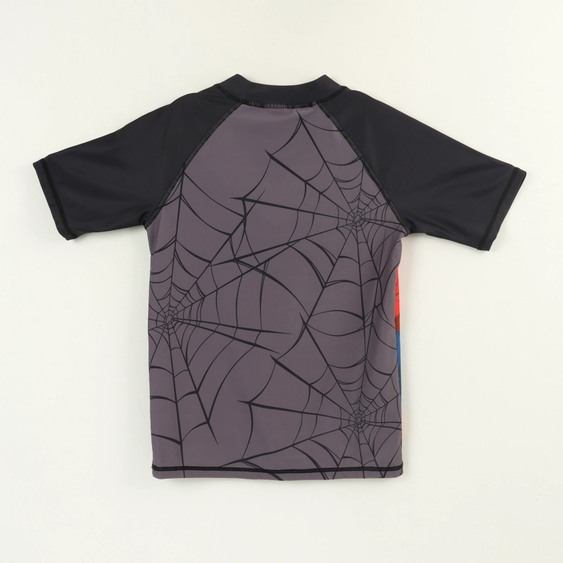 POLERA UV MANGA CORTA NIÑO SPIDERMAN NEGRO MARVEL - 2