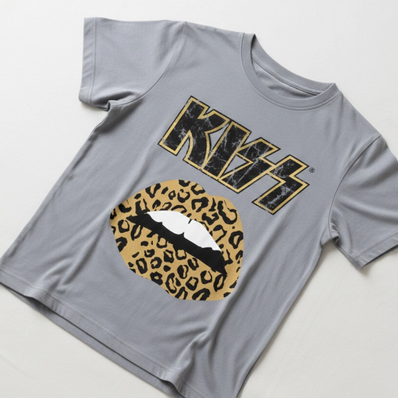 POLERA MANGA CORTA LIPS GRIS KISS - 2