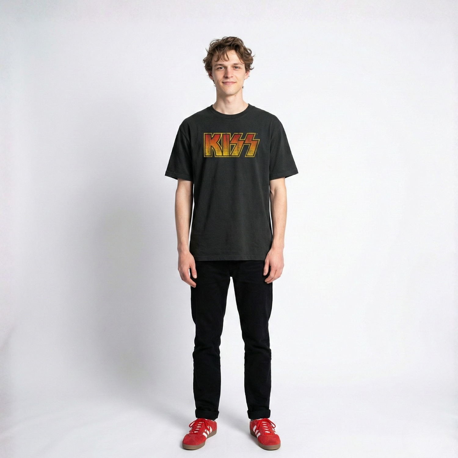 POLERA MANGA CORTA HOMBRE LOGO NEGRO KISS - 1