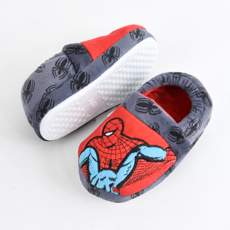 PANTUFLA NIÑO SPIDERMAN MARVEL ARAÑAS GRIS - 4