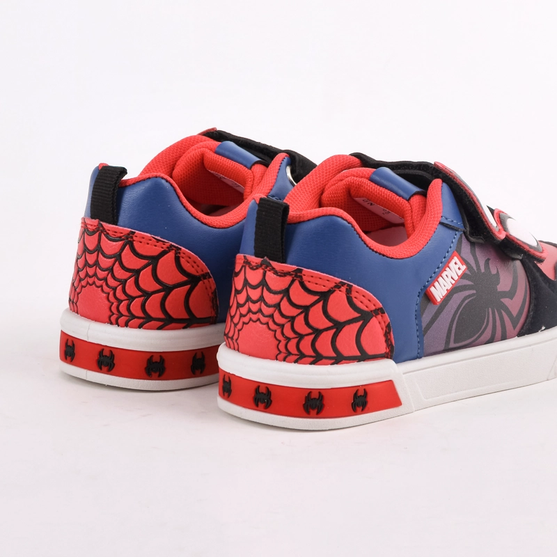 ZAPATILLA LUCES NIÑO SPIDERMAN MARVEL OJOS ROJO - 3