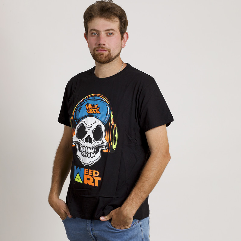 POLERA MANGA CORTA ESTAMPADA NEGRA CALAVERA MUSIC - 2