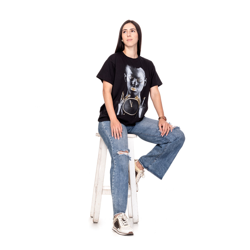 POLERA OVERSIZE MUJER SIGEL ESTAMPADO GOLDEN CLOCK NEGRO - 4